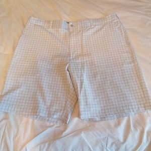 Men's Nicklaus Grey / White Plaid Shorts Size 40 Y2K Preppy Golf